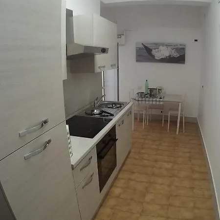 Apartment Dadodadahouse